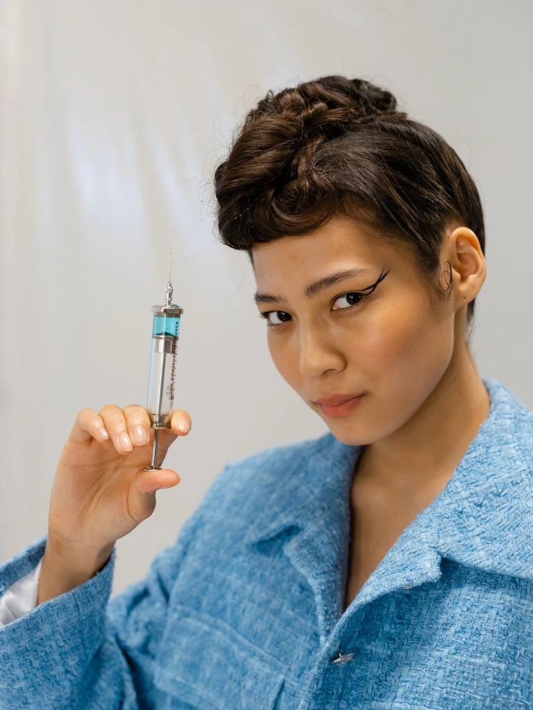 Dr. Magdalena Donat, founder of Donat Mg, photographed inside the Linden formulation laboratory.